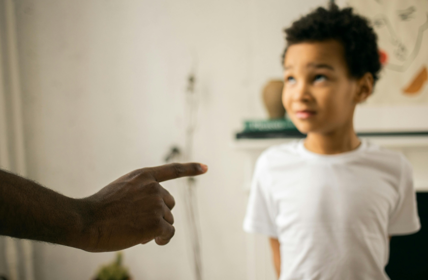 දරුවන් නිසා ඔබ කෙන්තියෙන්ද?