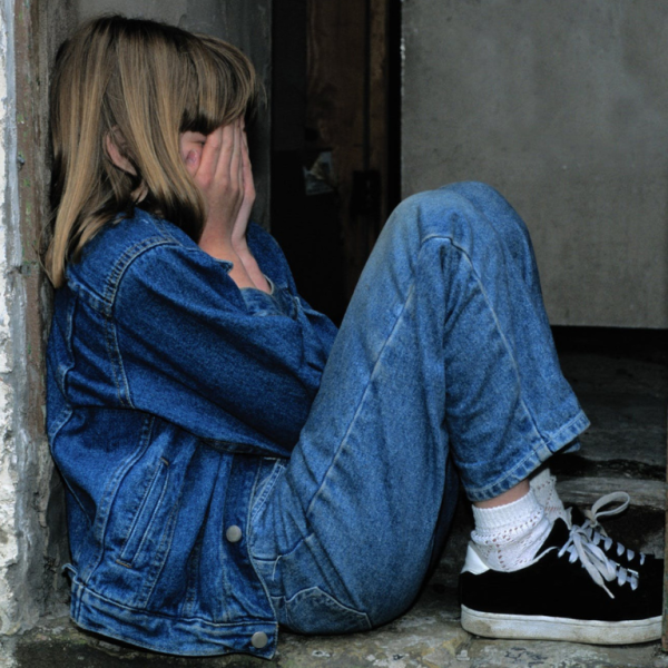 ජිවිතේ දුක ඔයාට දරාගන්න බැරිද ?