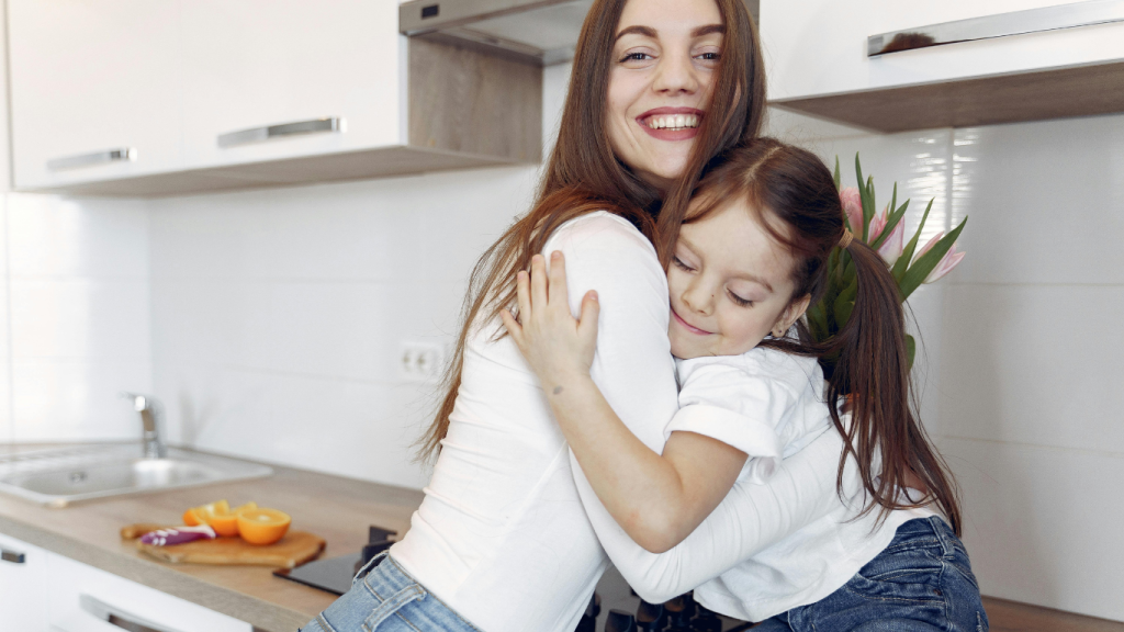 is-it-okay-as-a-parent-to-lie-to-your-children?-is-it-bad?