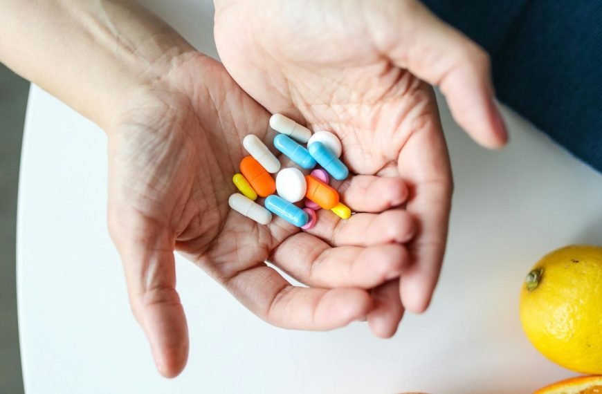 What is the best time of day to take vitamins?